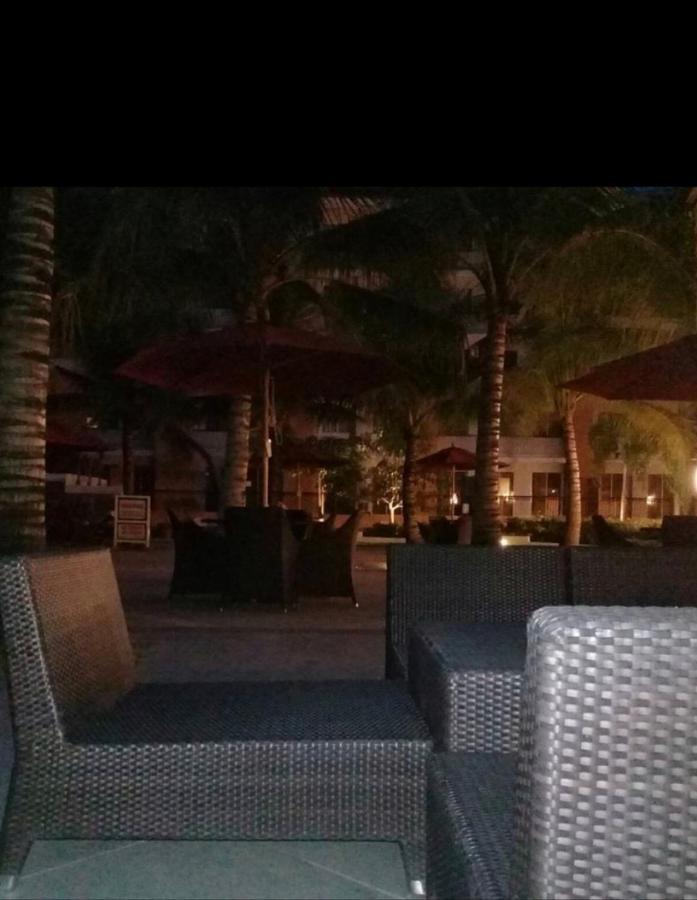 San Remo Oasis Srp Cebu Aparthotel ภายนอก รูปภาพ